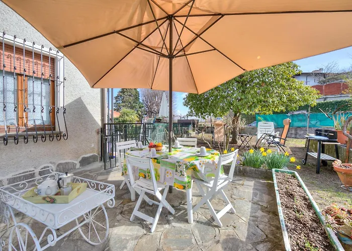 La Finestra Sul - Happy * Stresa