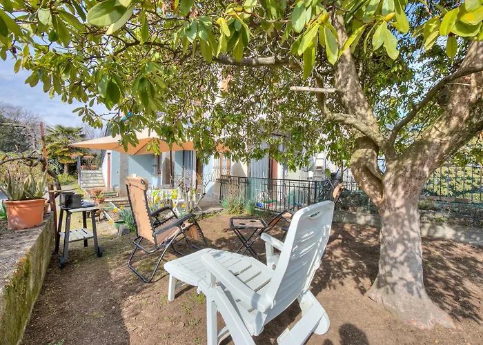 La Finestra Sul - Happy 스트레사